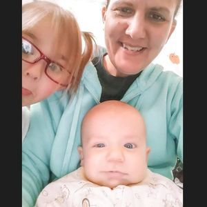 Meet your Posher, Holly